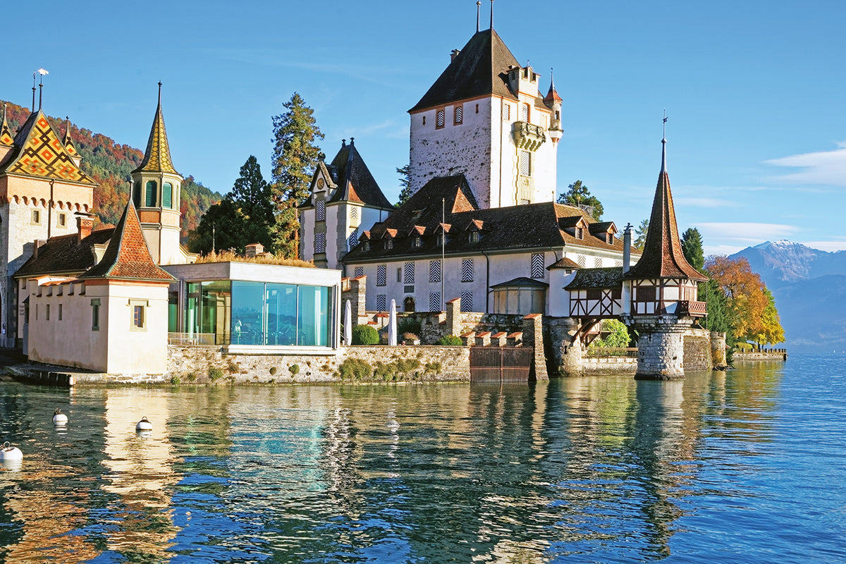 SCHLOSS OBERHOFEN / OBERHOFEN CASTLE