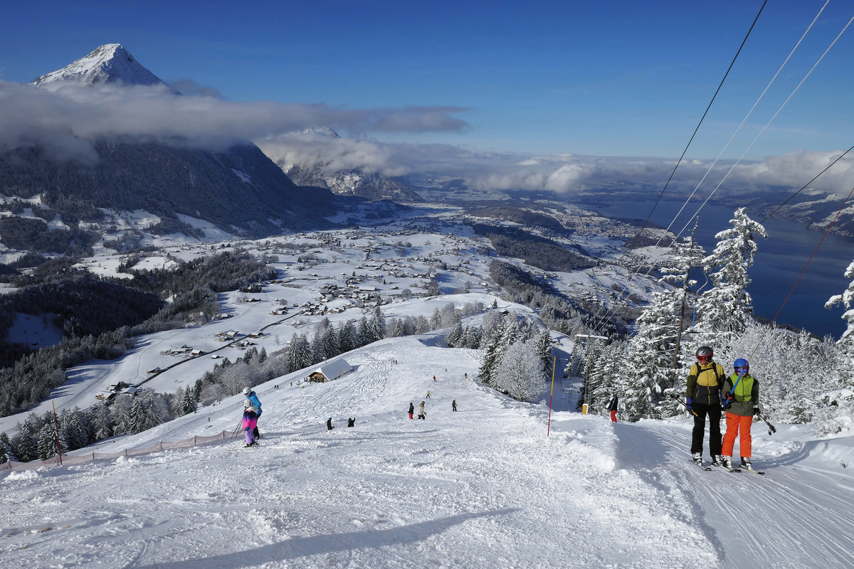 Skifahren / Skiing