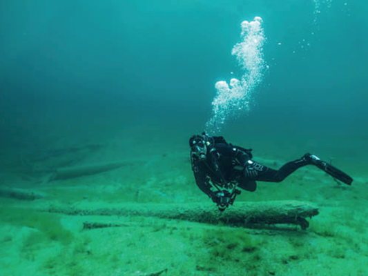 TAUCHEN IM THUNERSEE / DIVE IN LAKE THUN