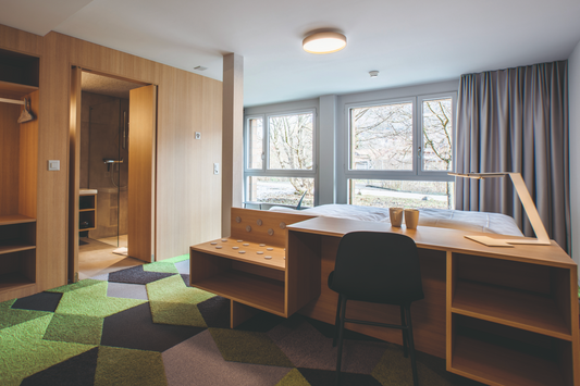 THE LAB HOTEL ***