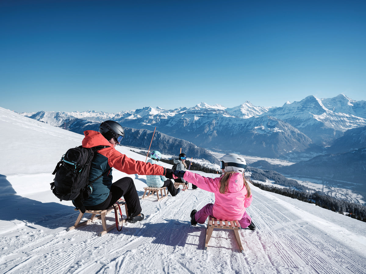 SCHLITTELN / SLEDGING NIEDERHORN